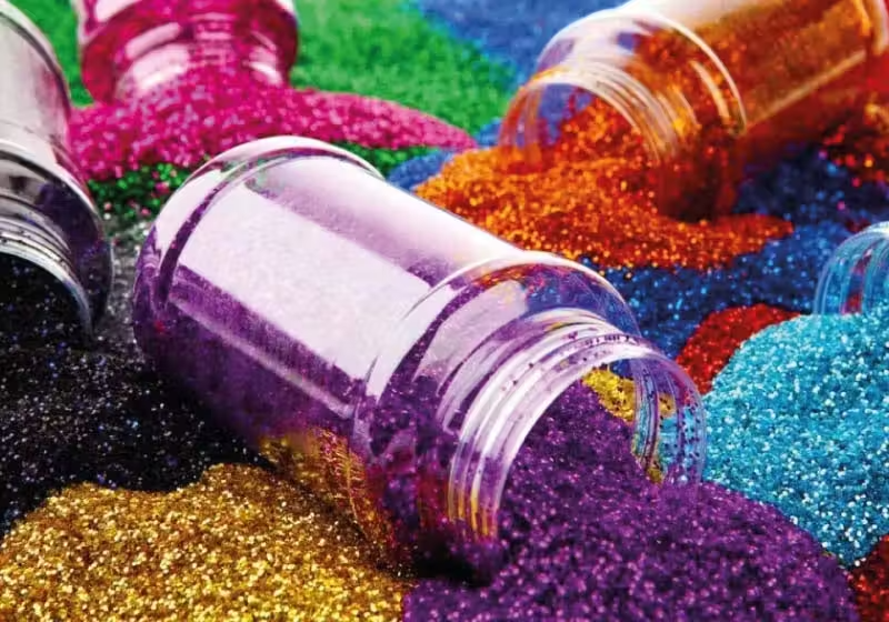 Motivos para não usar glitter no carnaval: Frascos de Glitter