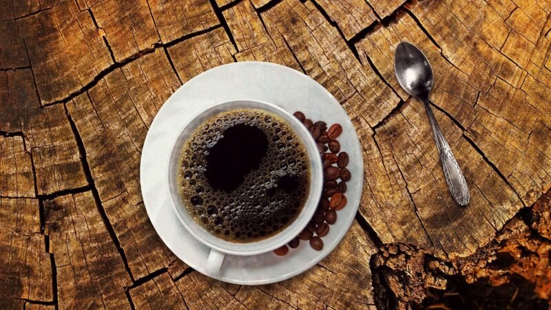 Café faz mal: Os impactos surpreendentes da sua bebida preferida
