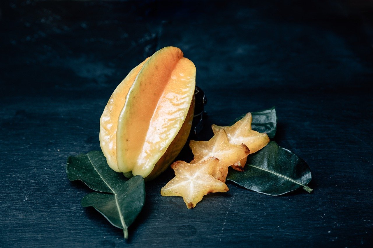 Carambola faz mal aos rins: Os efeitos desta fruta revelados