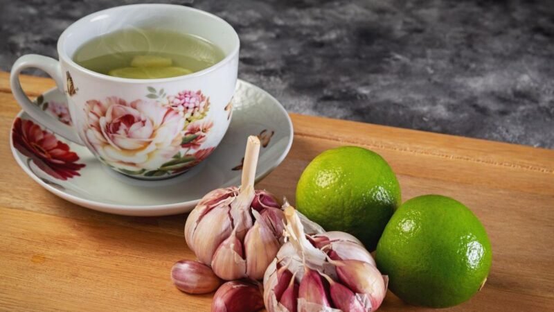 Benefícios do chá de alho: Potencialize sua saúde!